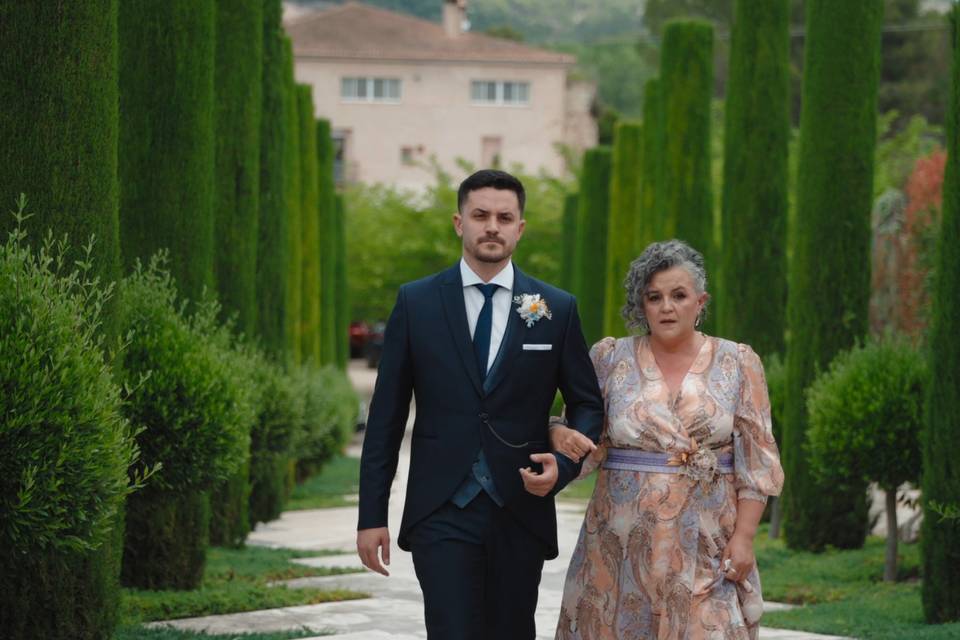 Entrada del novio