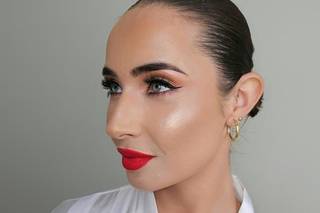 Maquilladora profesional Yolita