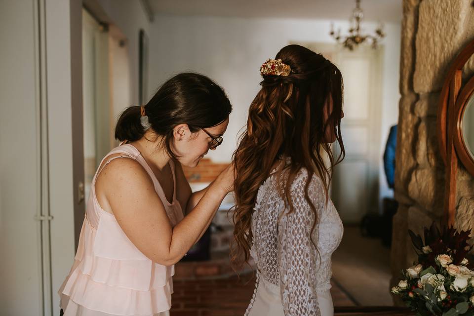 Boda otoñal, altar