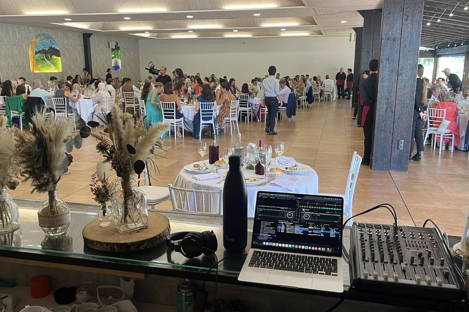 Aitor Isaoglu DJ