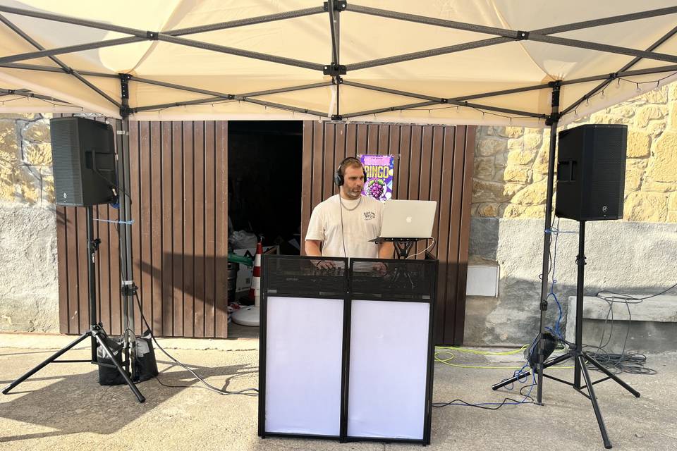 Aitor Isaoglu Dj