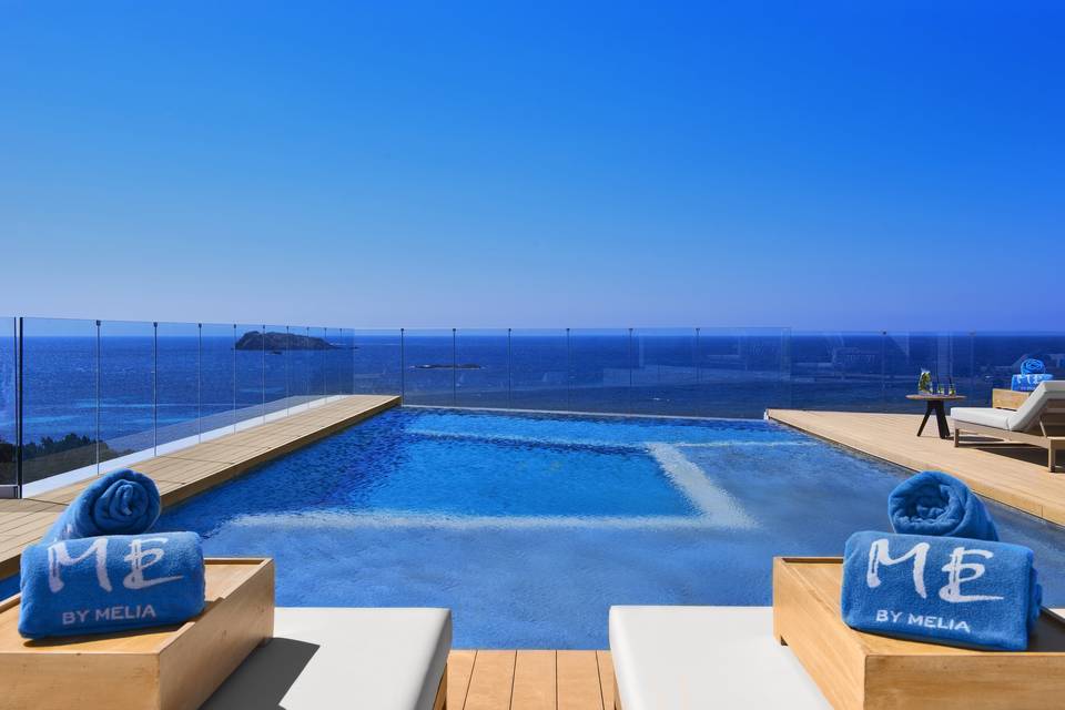 Infinity VIP Pool