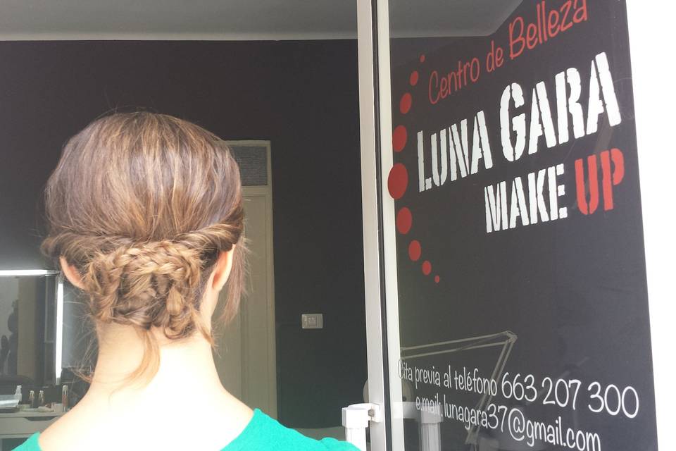 Luna Gara Makeup