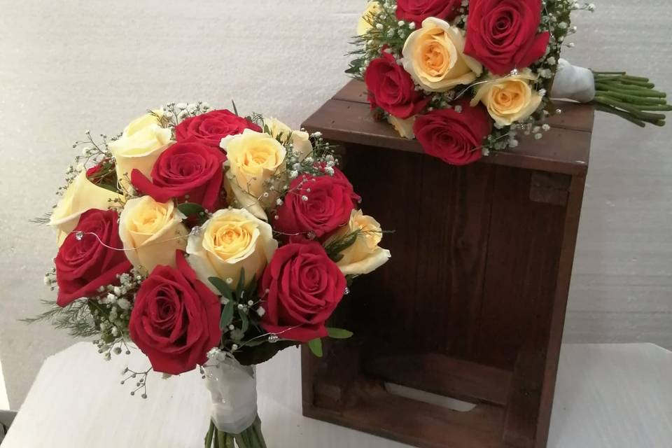Bouquet rosas clásico 2 tonos