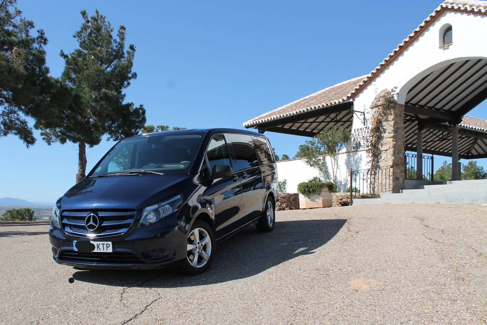 Mercedes vito tourer