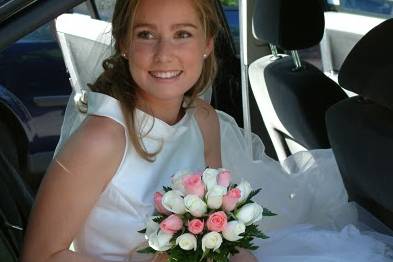La novia con su ramo
