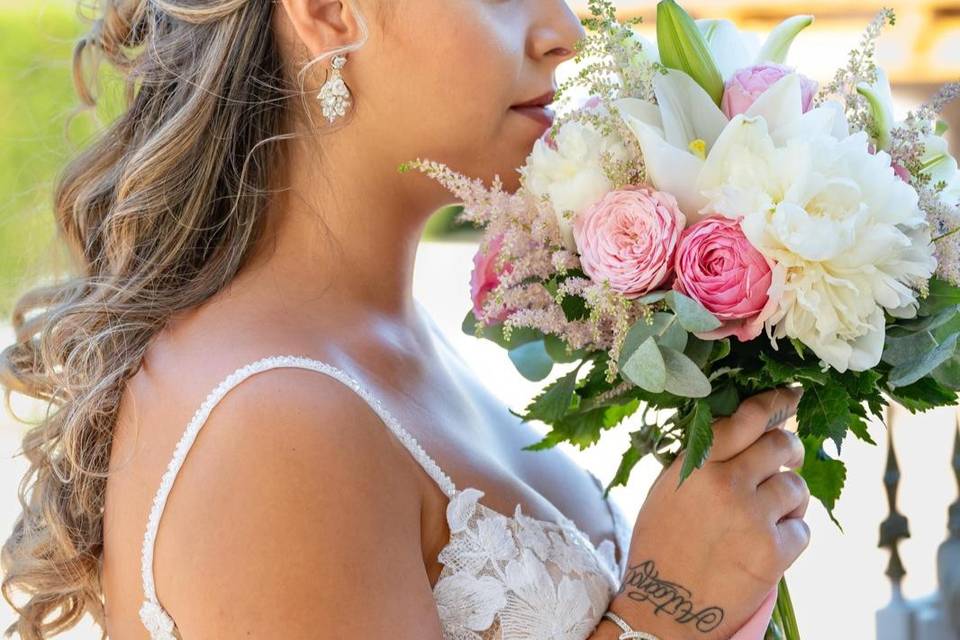 Novia con Ramo Natural