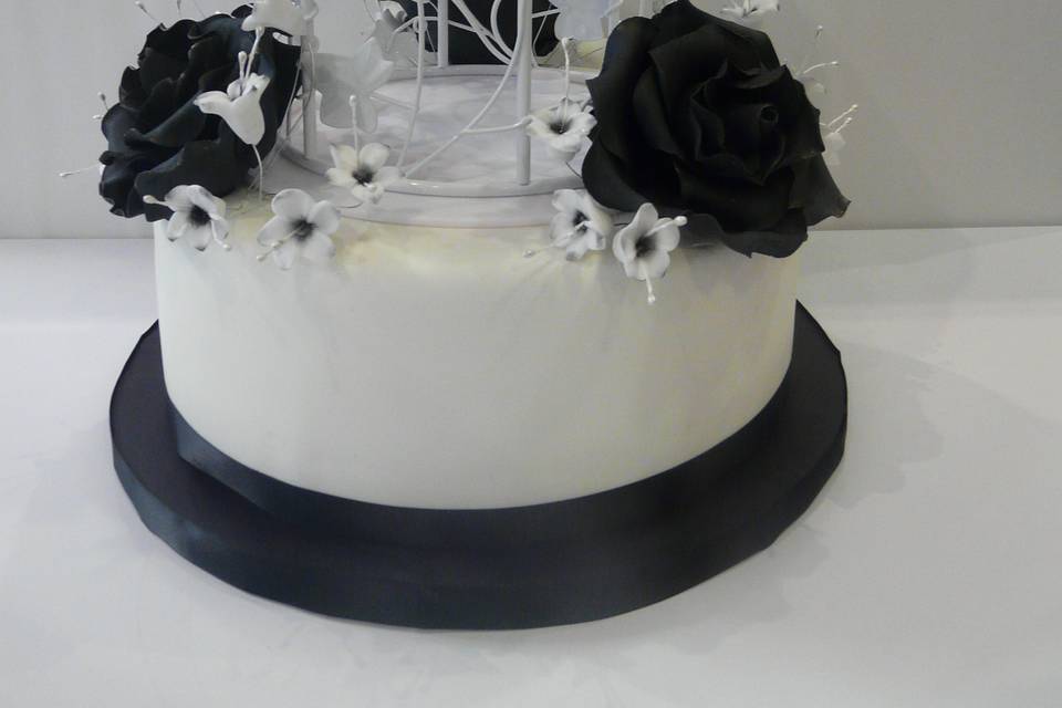 Tarta de boda blanco y negro
