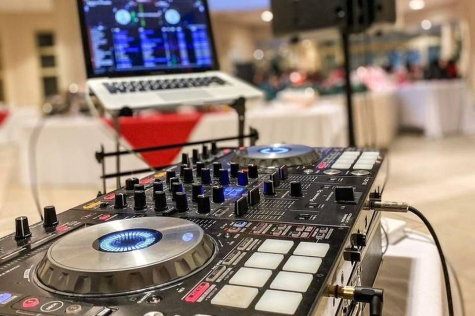 Opción de cabina de DJ