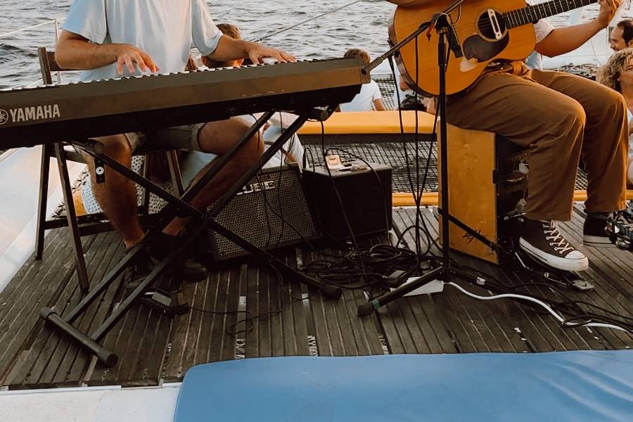 Preboda en un catamarán