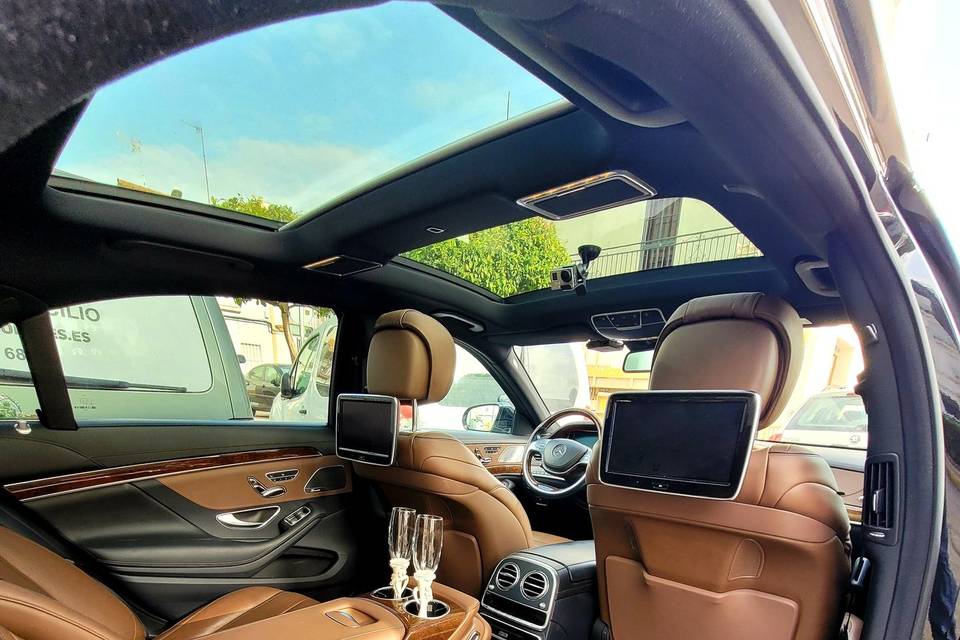 Interior Mercedes-Benz S Mayb