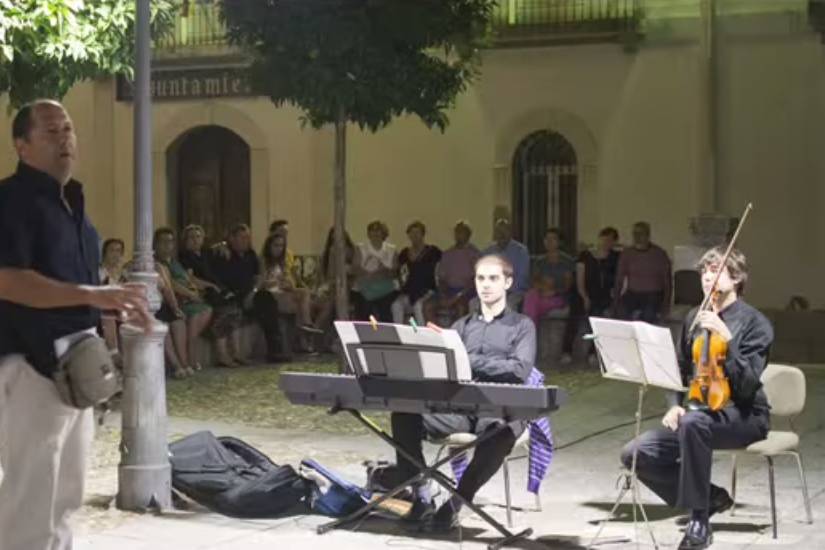 Música en la calle Brozas