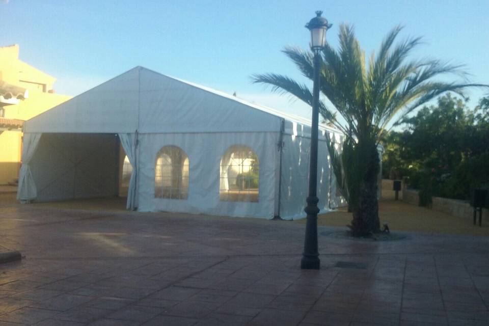 Carpa en una boda