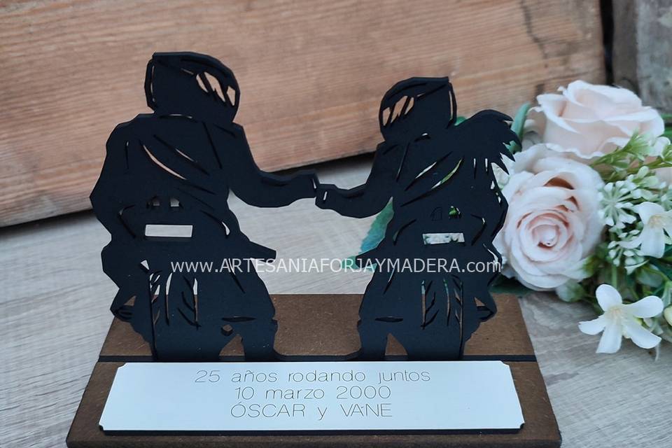 Regalo aniversario motero.