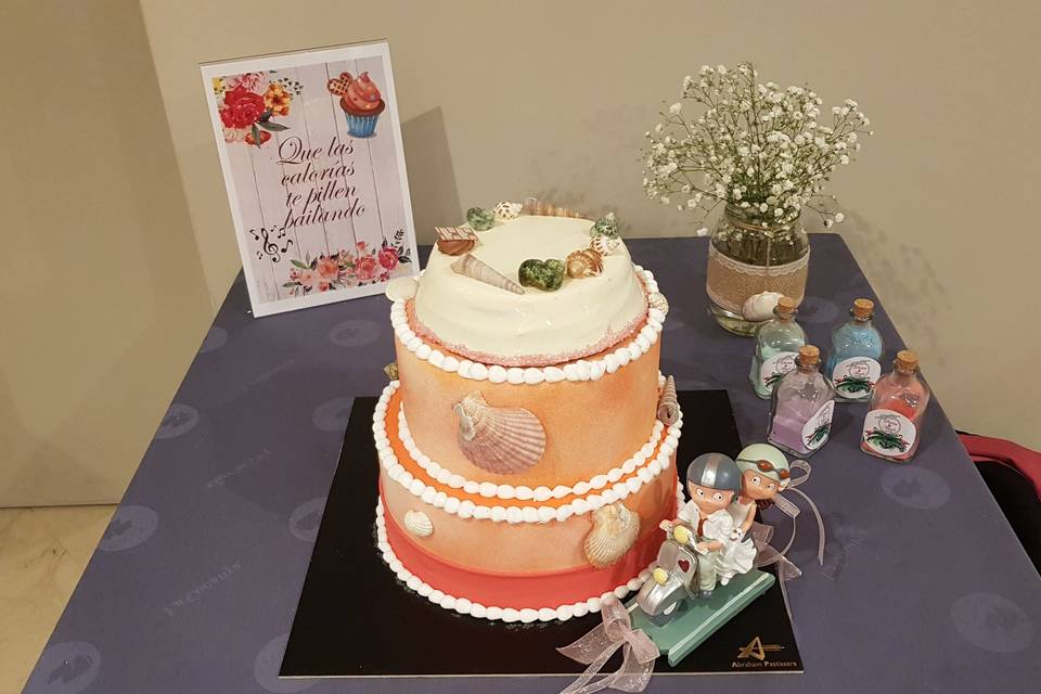 Pastel al gusto de los novios