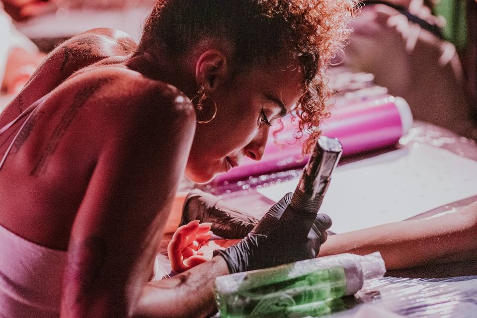 Barra de tatuajes