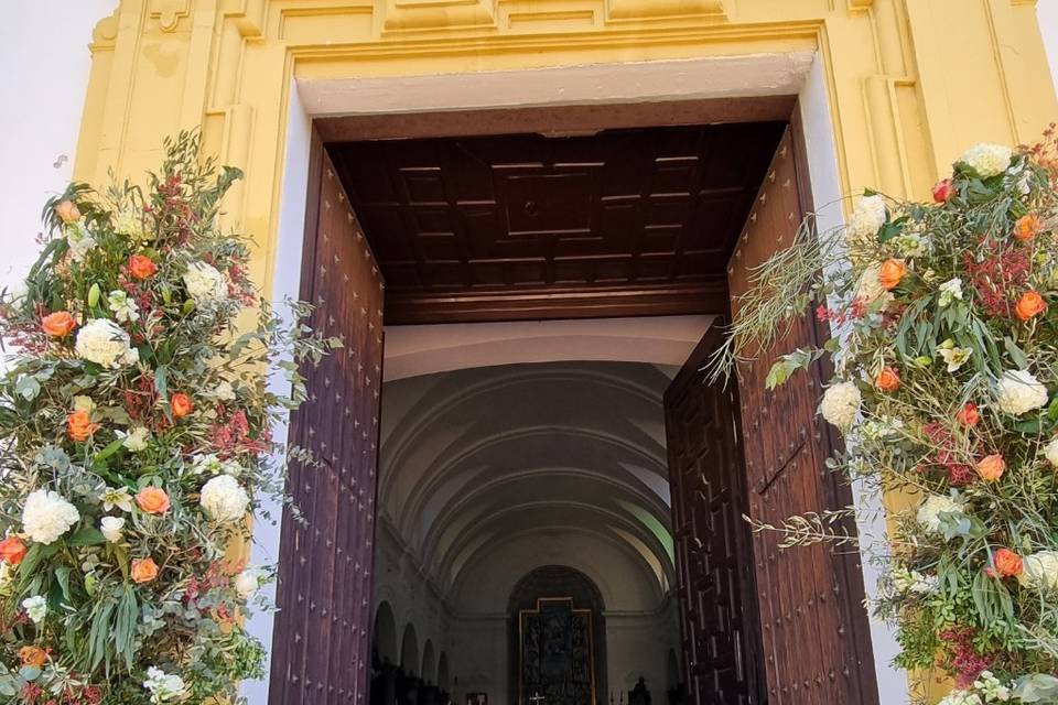 Columnas puerta iglesia