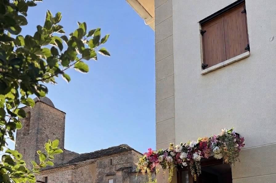 Entrada casa de la novia