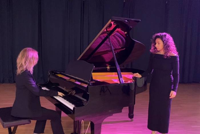 Claudia & Alex Duet