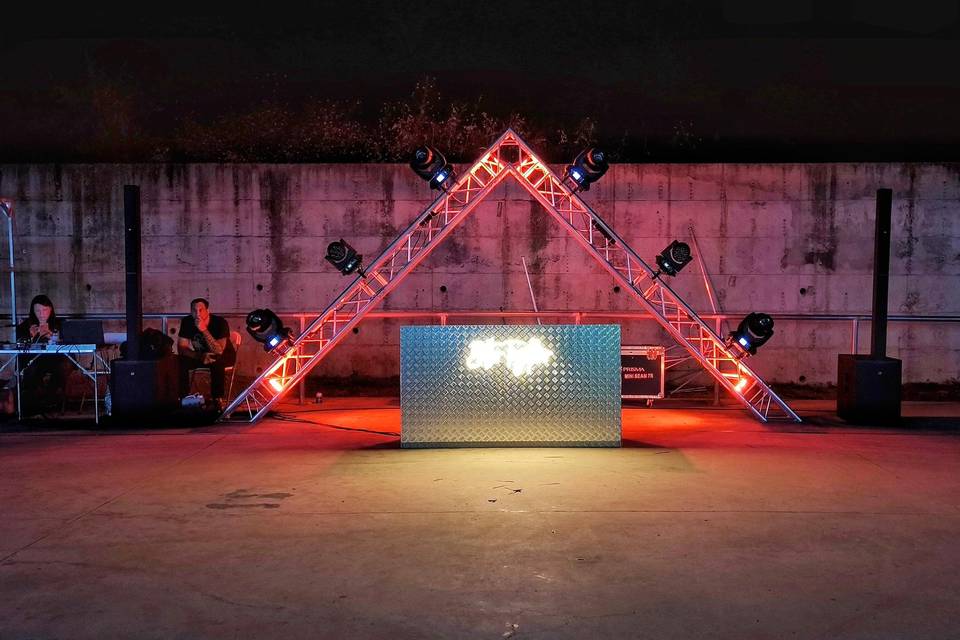 DELUXE FULL TRUSS PIRAMIDE XL