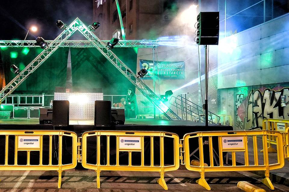 DELUXE FULL TRUSS PIRAMIDE XXL