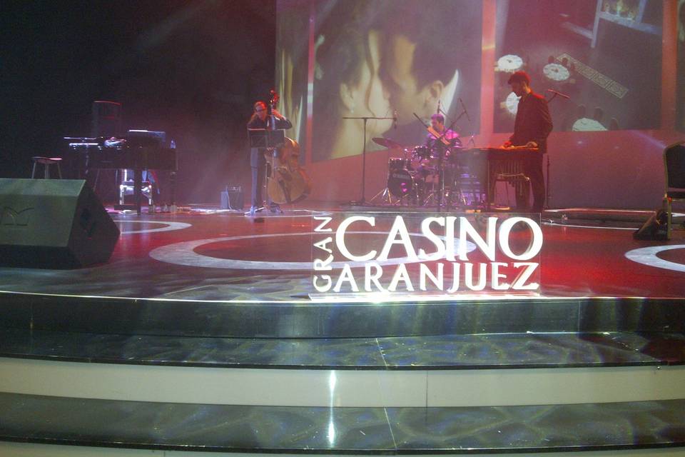 Actuación en el casino