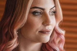 Rebecca Make Up