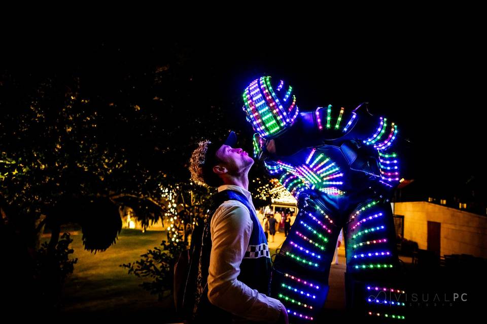 Robot led