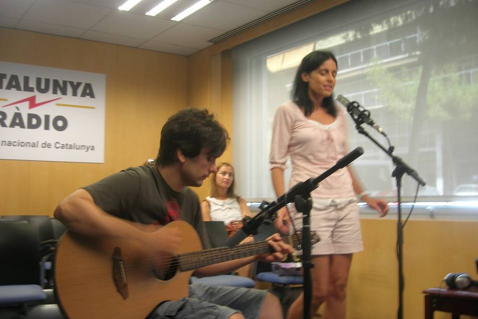 Actuación en Catalunya Radio