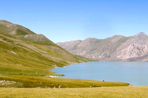 Lago en Kirguistan