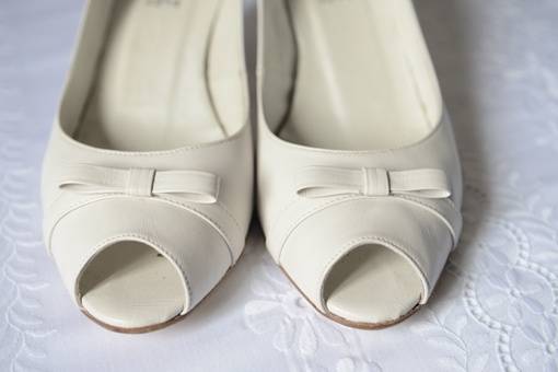 Los zapatos de la novia