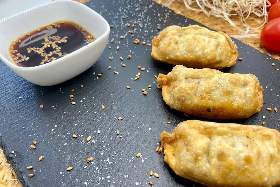 Gyozas de rabo de toro