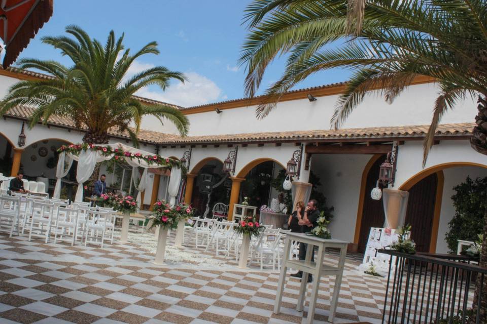 El patio doña manuela