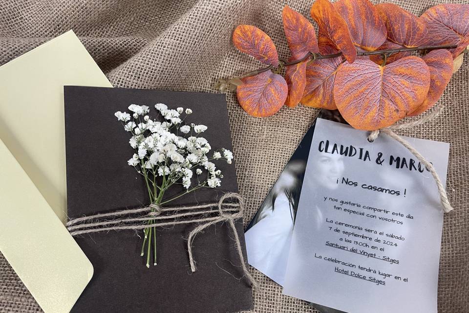 Invitación y sobres para boda