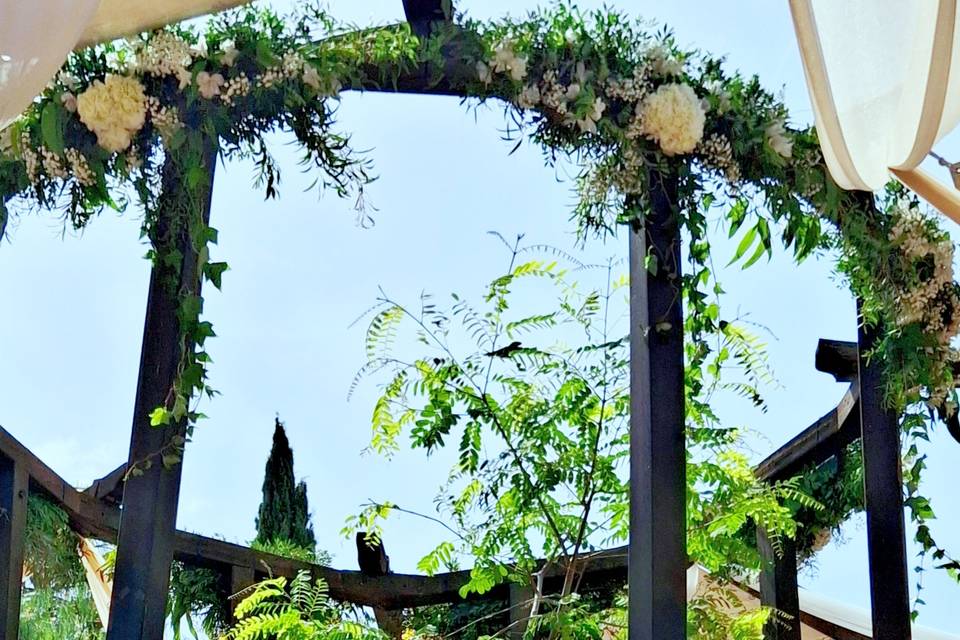 Flores decorando exteriores