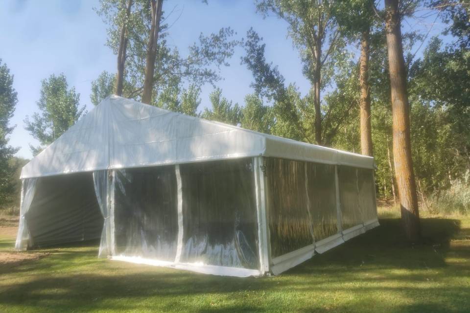 Carpa laterales transparentes
