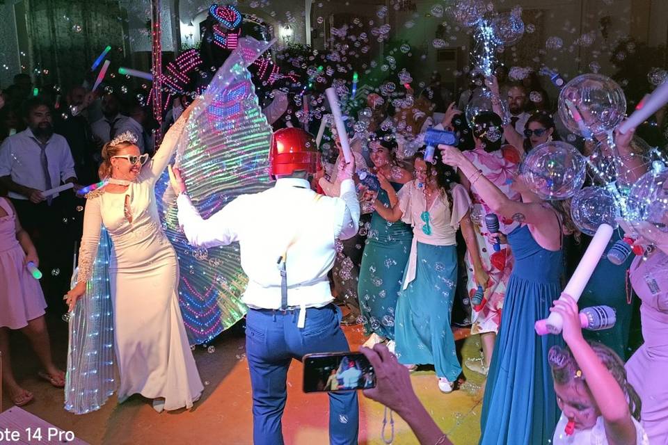 Boda