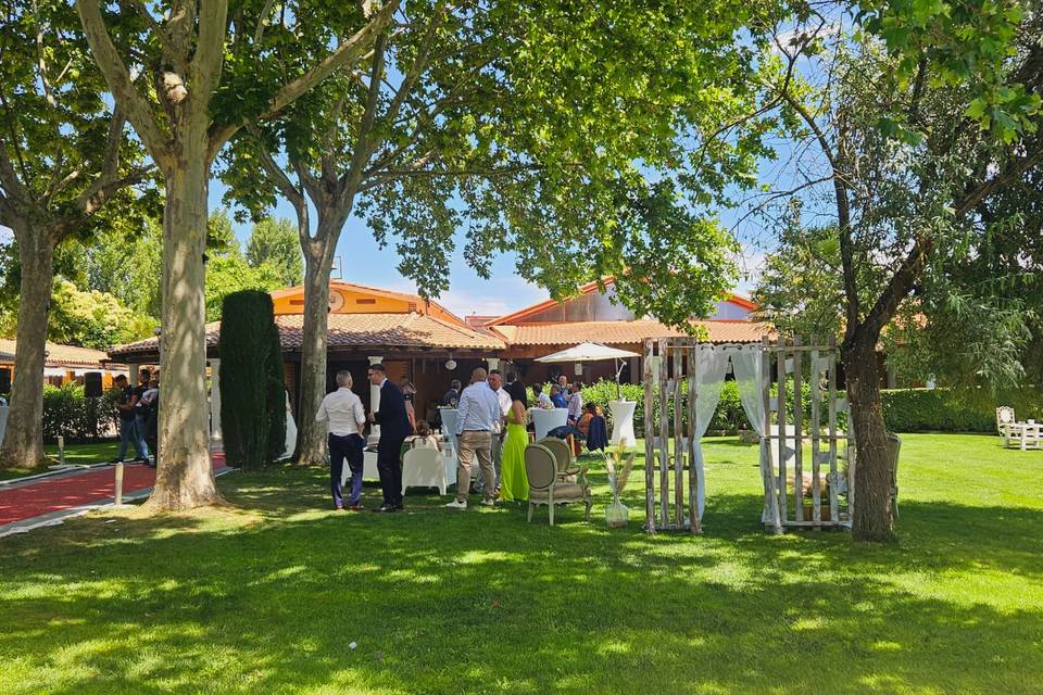 El cóctel al aire libre