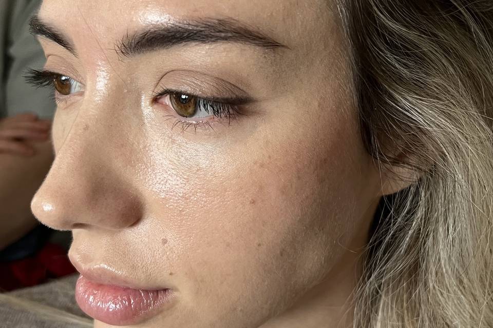 Bride makeup/no makeup