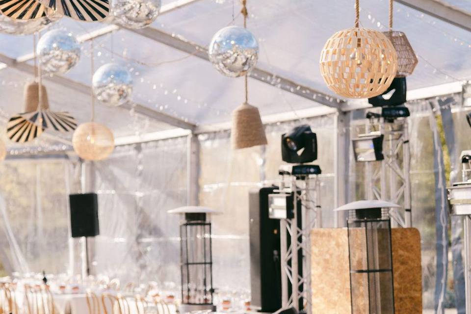 Montaje carpa cristal