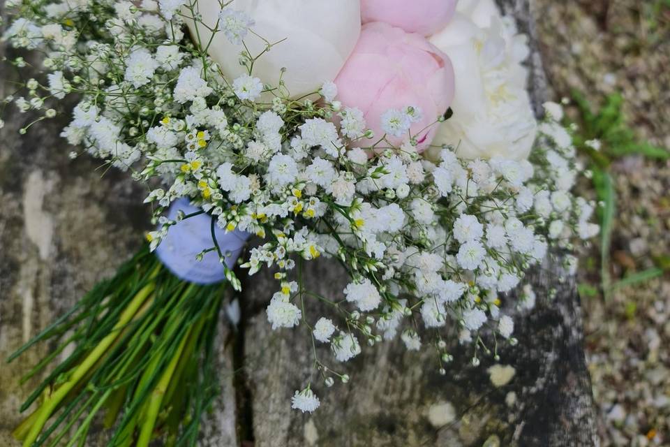 Ramo de novia romántico