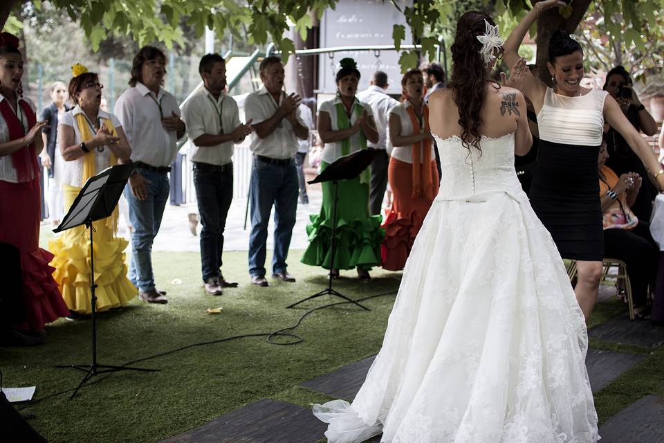 Actuación en la boda