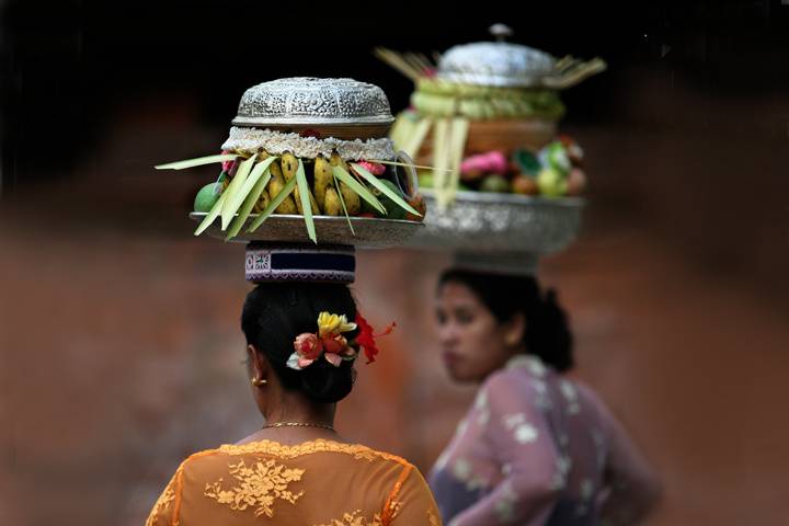 Mujeres de Bali, Indonesia
