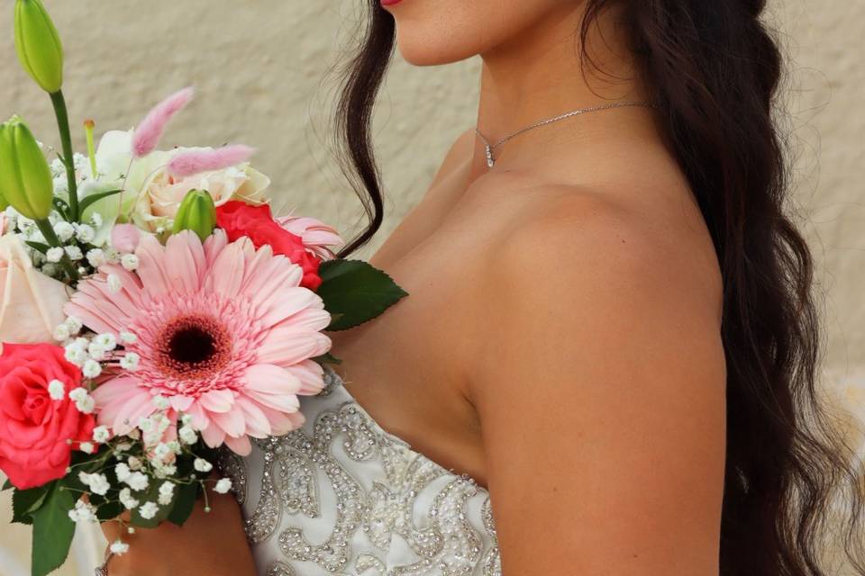 Maquillaje y Peinado