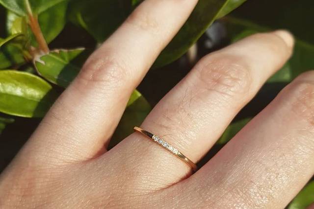 Anillo de oro