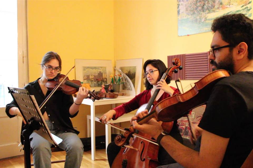 Broken Consort Trio
