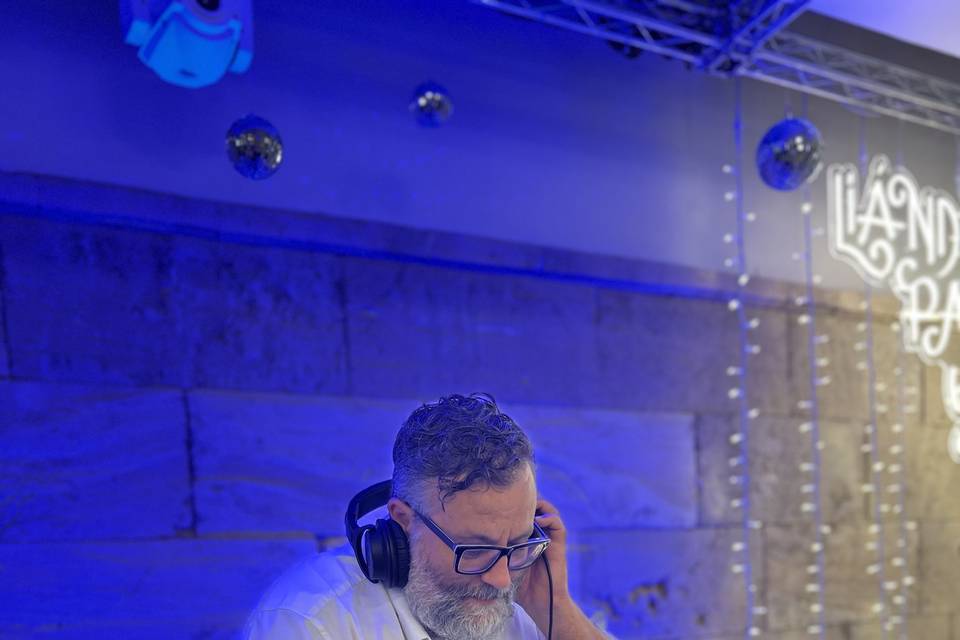 DJ en sesión