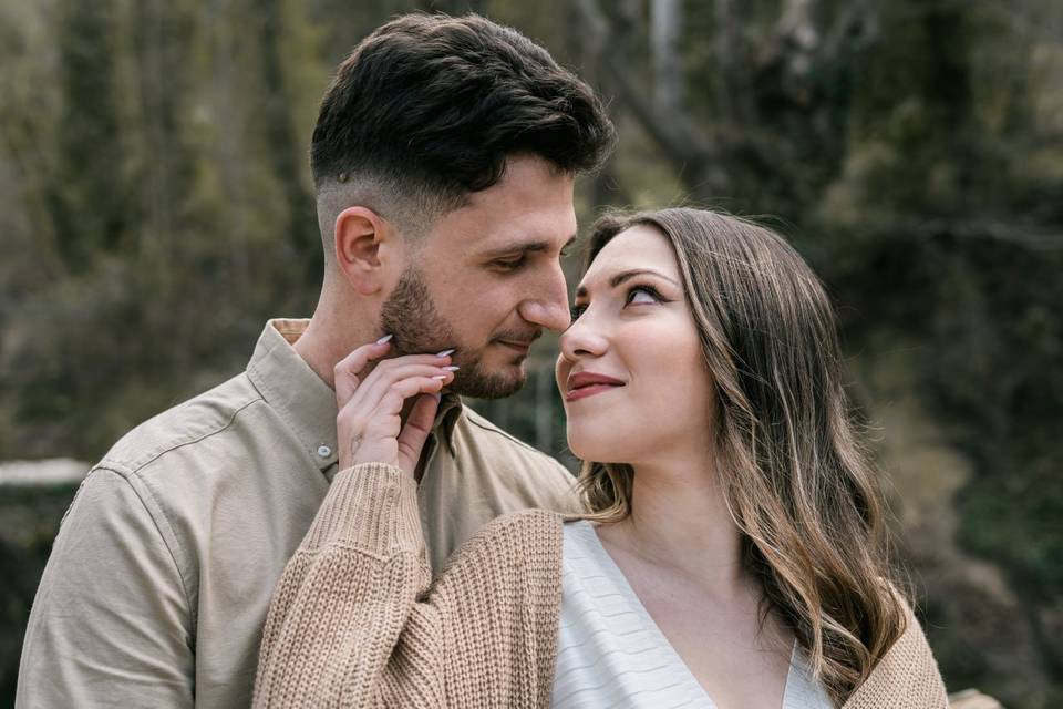 LOVERS IN THE AIR