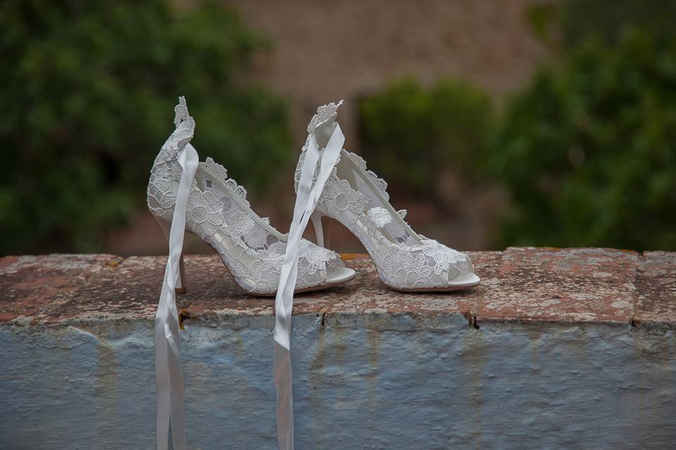 Detalles zapatos novia