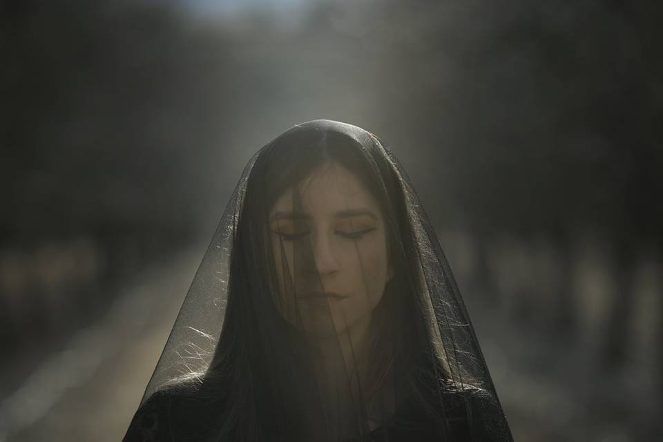 Vestido de novia negro